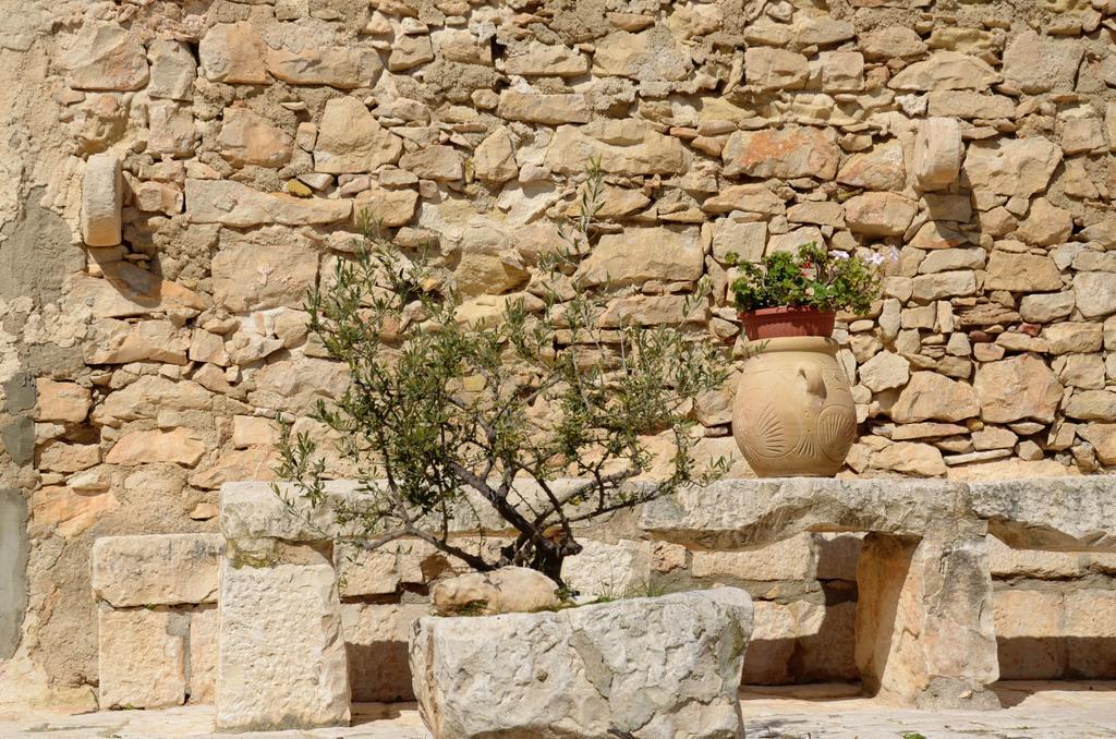 Casina Di Grotta Di Ferro Guest House Santa Croce Camerina Ngoại thất bức ảnh