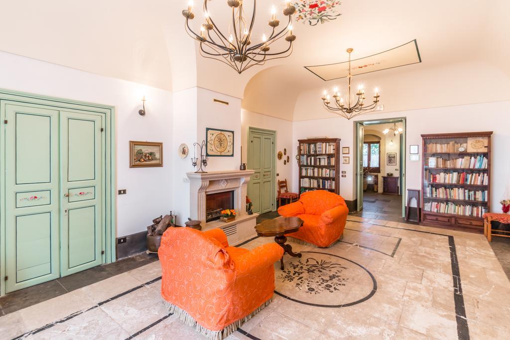 Casina Di Grotta Di Ferro Guest House Santa Croce Camerina Ngoại thất bức ảnh