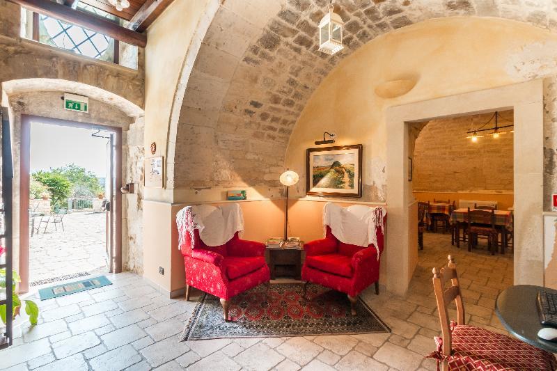 Casina Di Grotta Di Ferro Guest House Santa Croce Camerina Ngoại thất bức ảnh