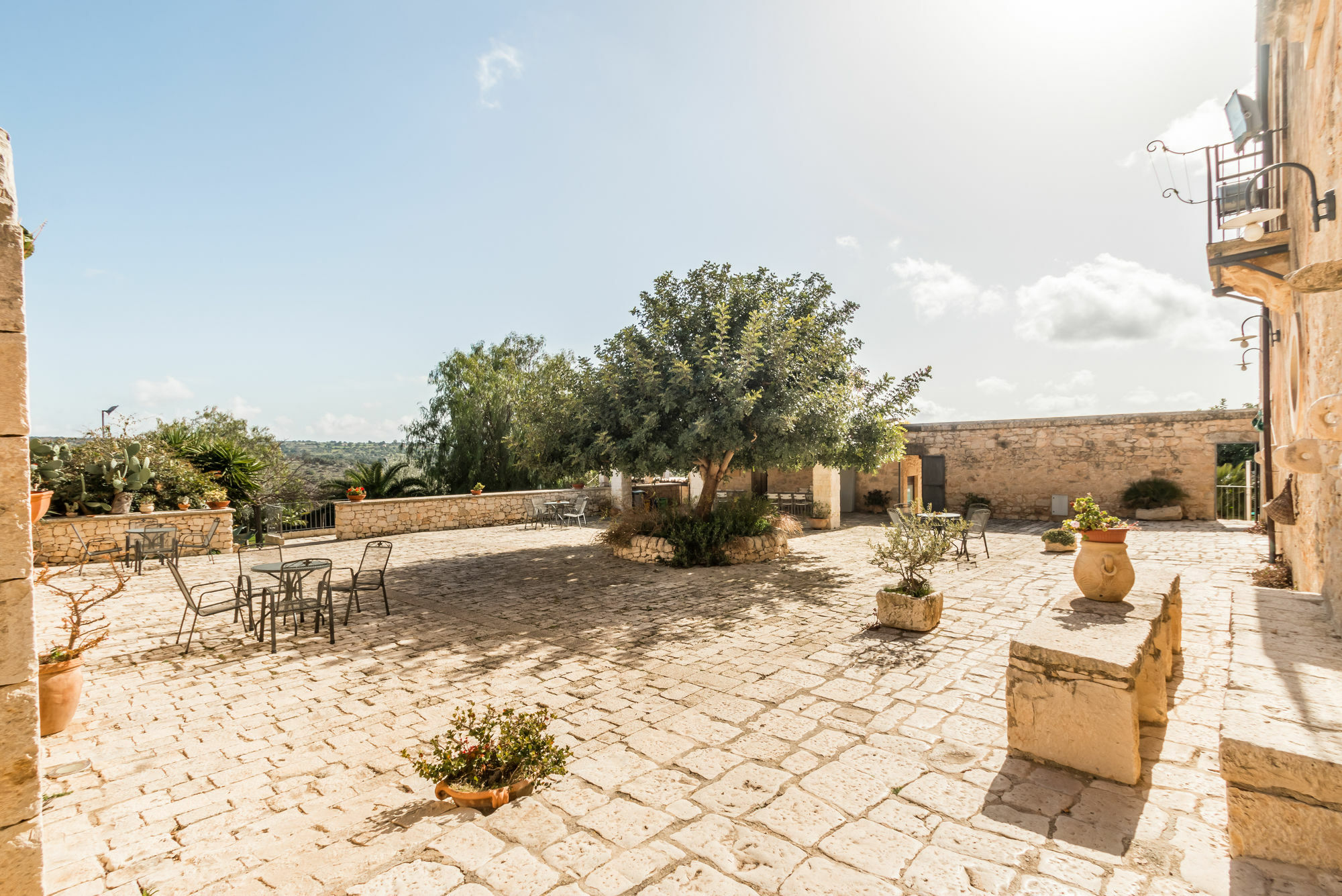 Casina Di Grotta Di Ferro Guest House Santa Croce Camerina Ngoại thất bức ảnh